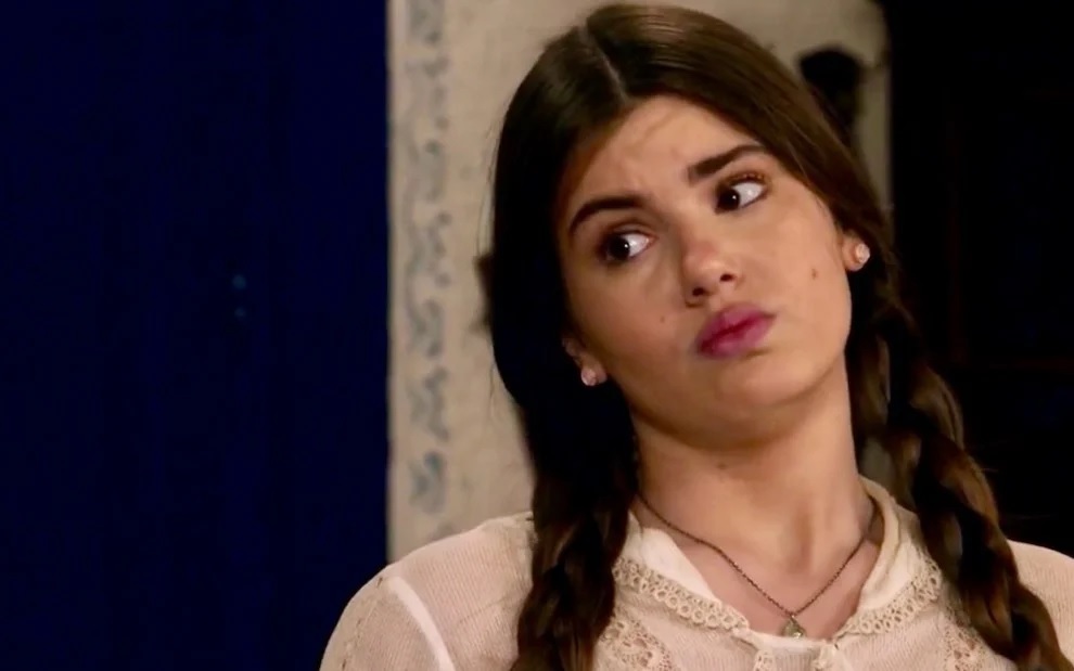 Ficou fora! Camila Queiroz entrega real motivo de não fazer ‘Eta Mundo Melhor’