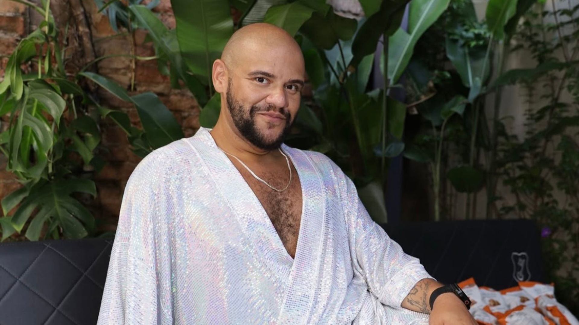 Gominho reflete sobre mudança drástica em sua vida após emagrecimento: ‘Não me culpo’
