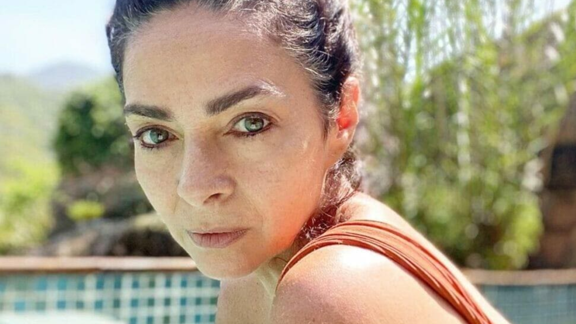 Atriz Claudia Ohana revela bastidores de sua capa na Playboy: ‘Muito cabeluda’