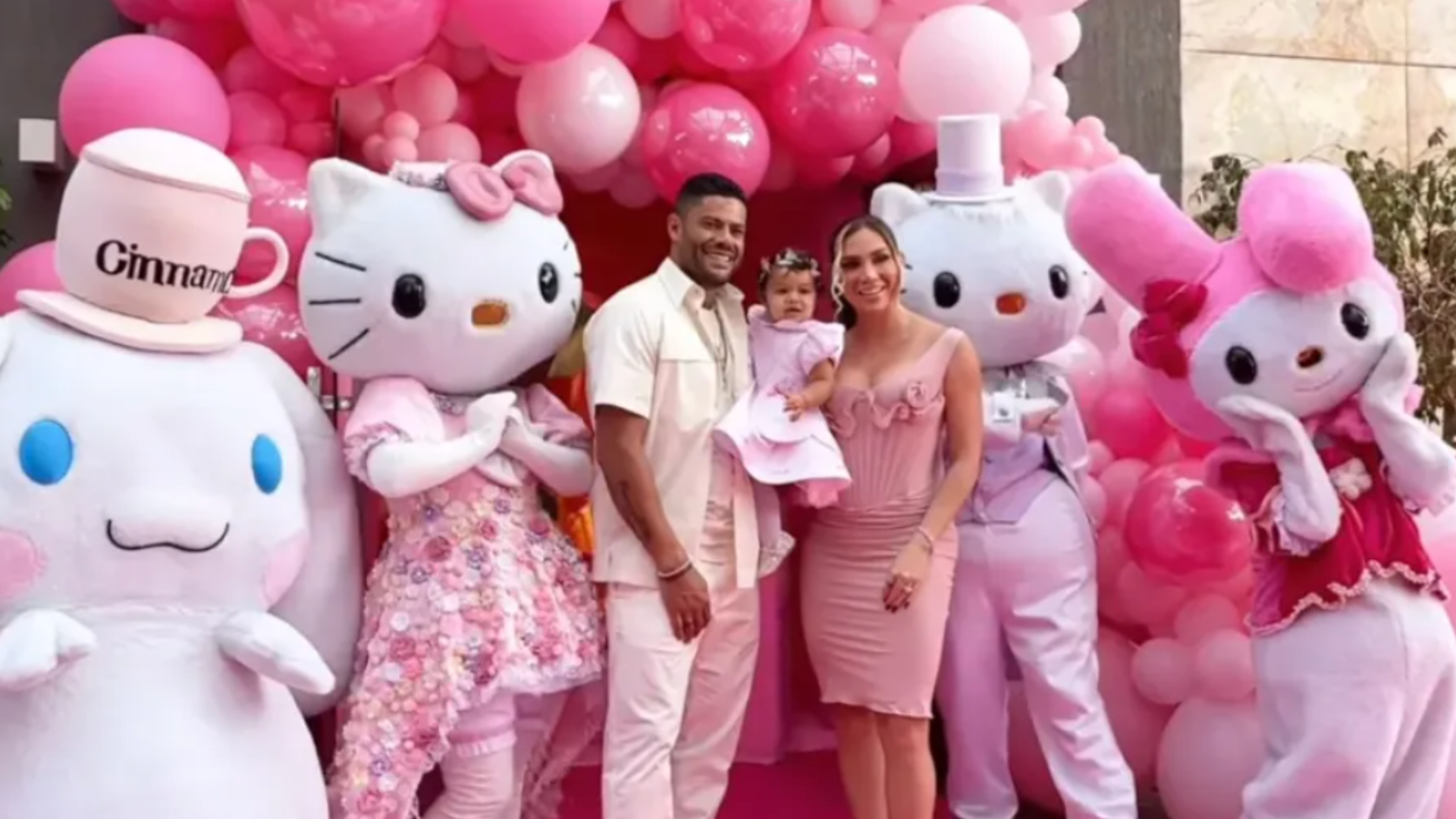 Muito Luxo! Veja os bastidores da festa caríssima da filha de Hulk e Camila Ângelo