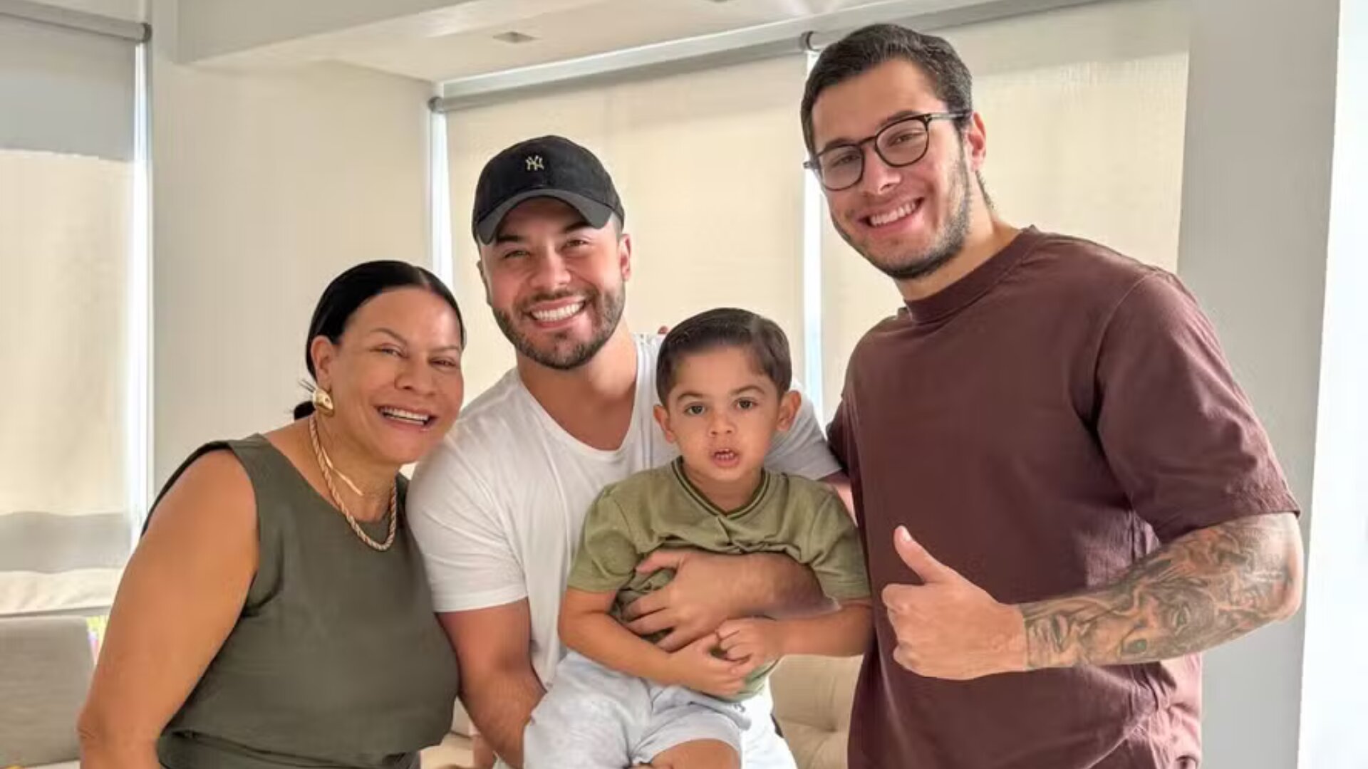 Irmão de Marília Mendonça quebra silêncio após Murilo Huff pedir a guarda do filho