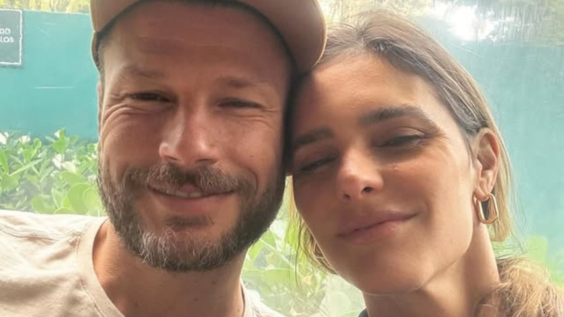 Fernanda Lima interrompe viagem à Europa após ligação de Rodrigo Hilbert