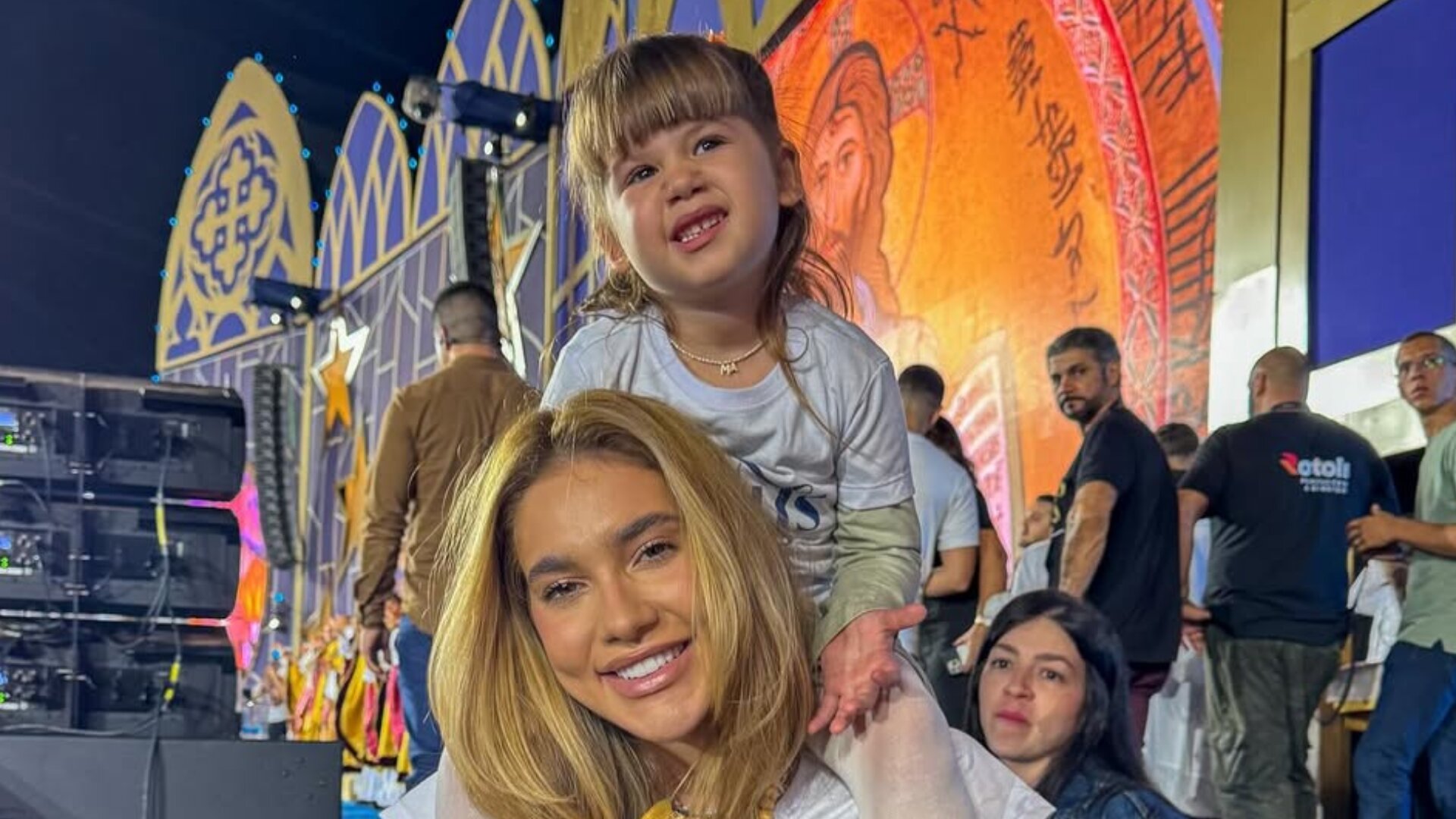Exagero? Bolo de aniversário da filha de Virginia choca a web; veja