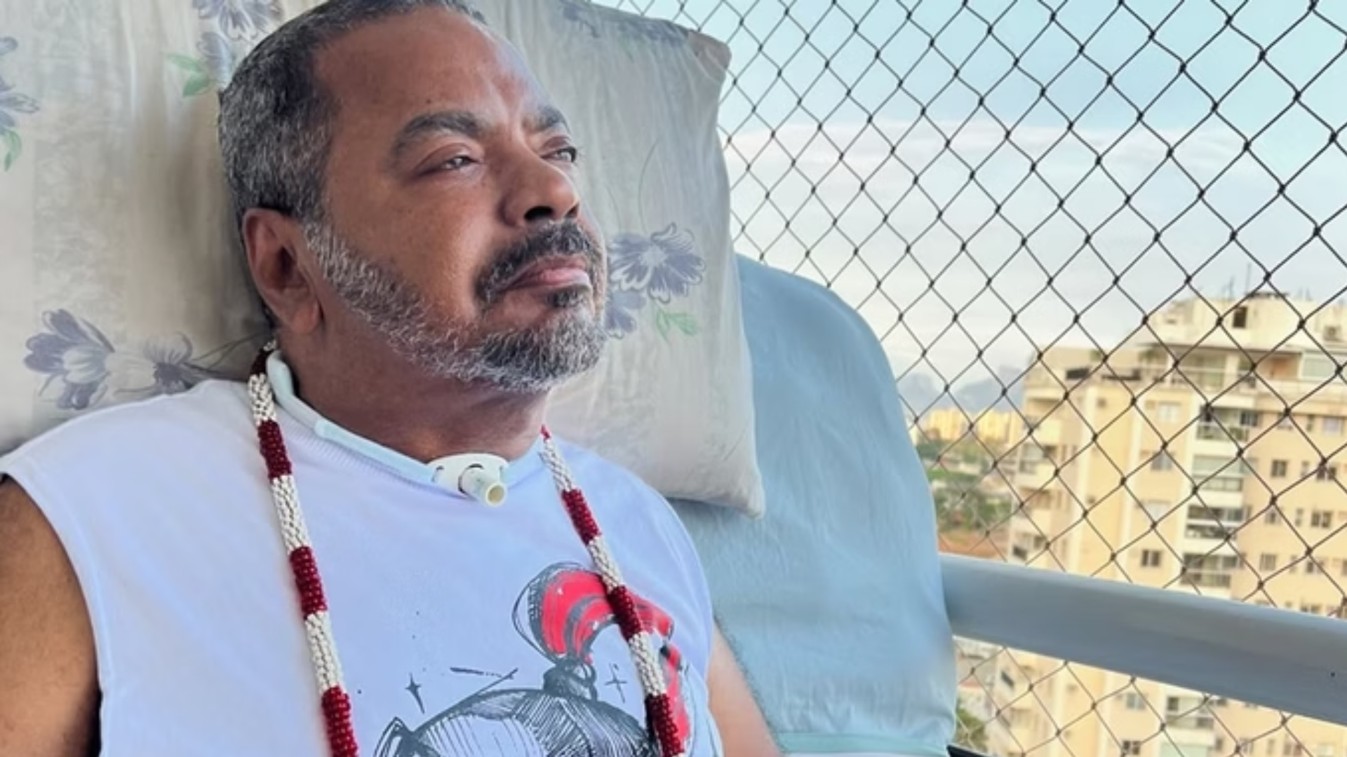 Arlindo Cruz: Após AVC, cantor enfrenta parada cardíaca e segue internado