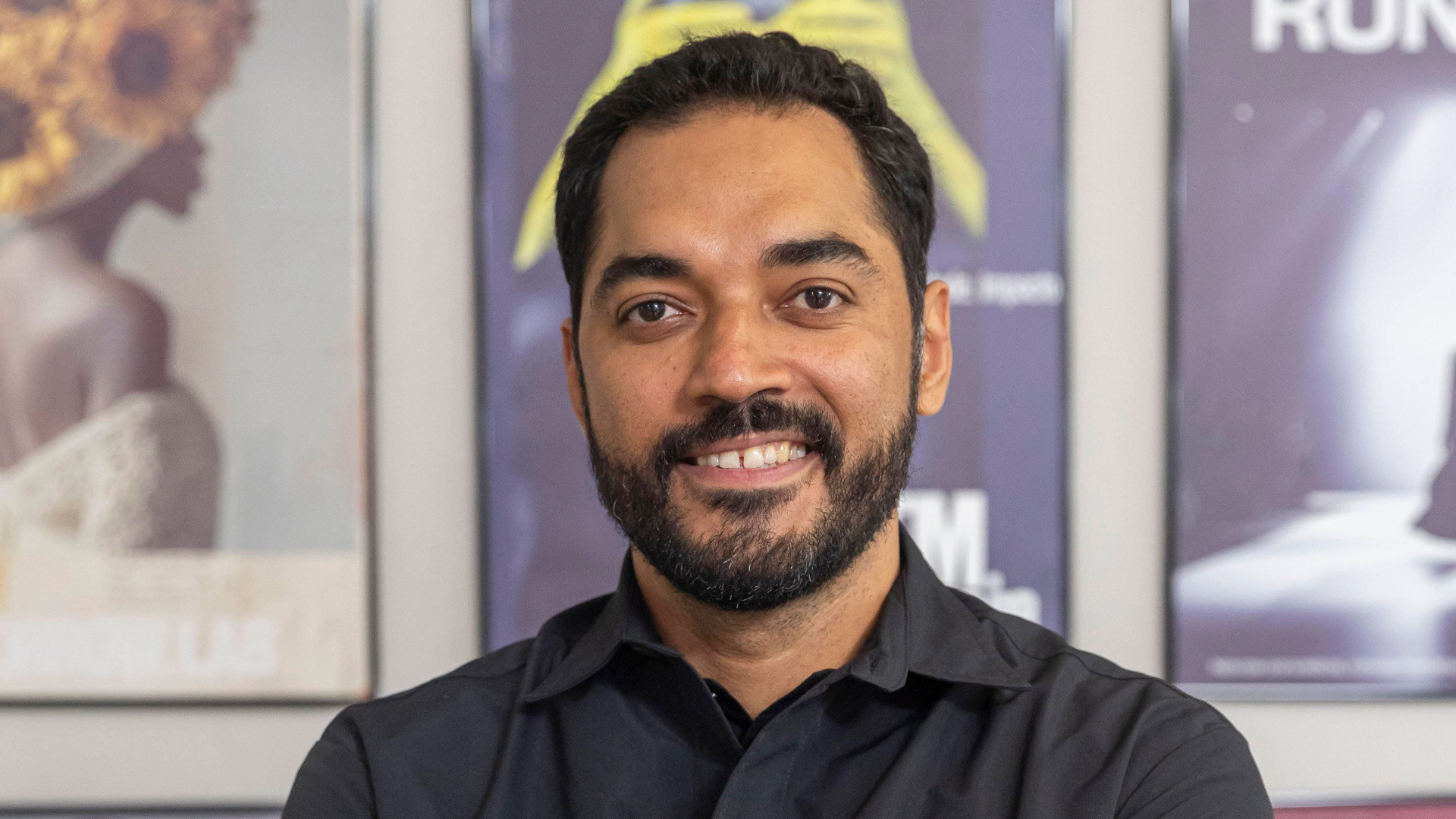 Thomás Aquino celebra ascensão de sua carreira como ator: ‘Me sinto honrado’