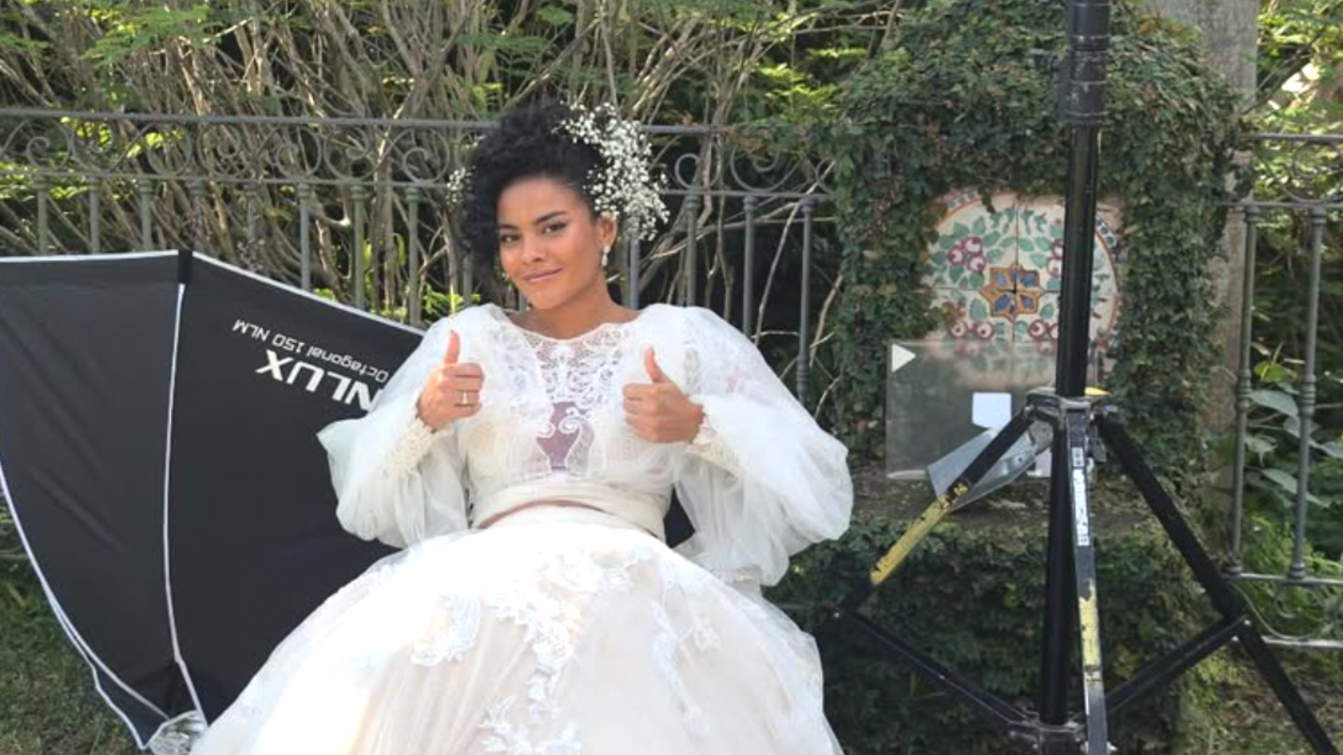 Vestido rasgado e Fátima em ‘Vale Tudo’ é o mesmo usado por outra famosa