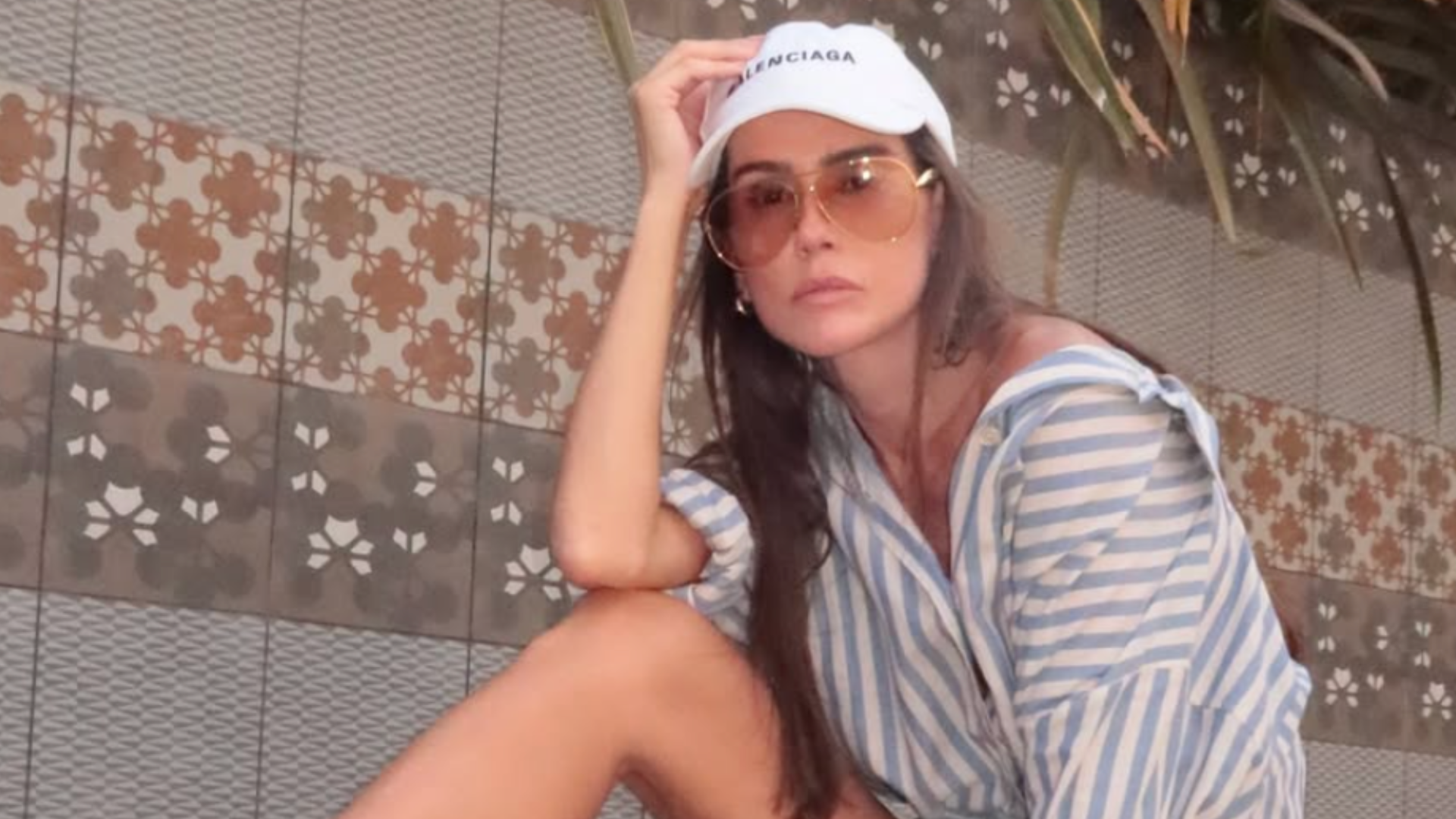 Gente! Veja quanto Deborah Secco ganhou para mudar de nome no Instagram