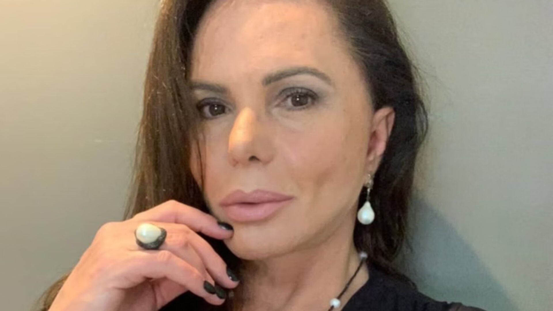 Musa dos anos 90, Cristina Mortágua é internada após surto psicótico; veja comunicado