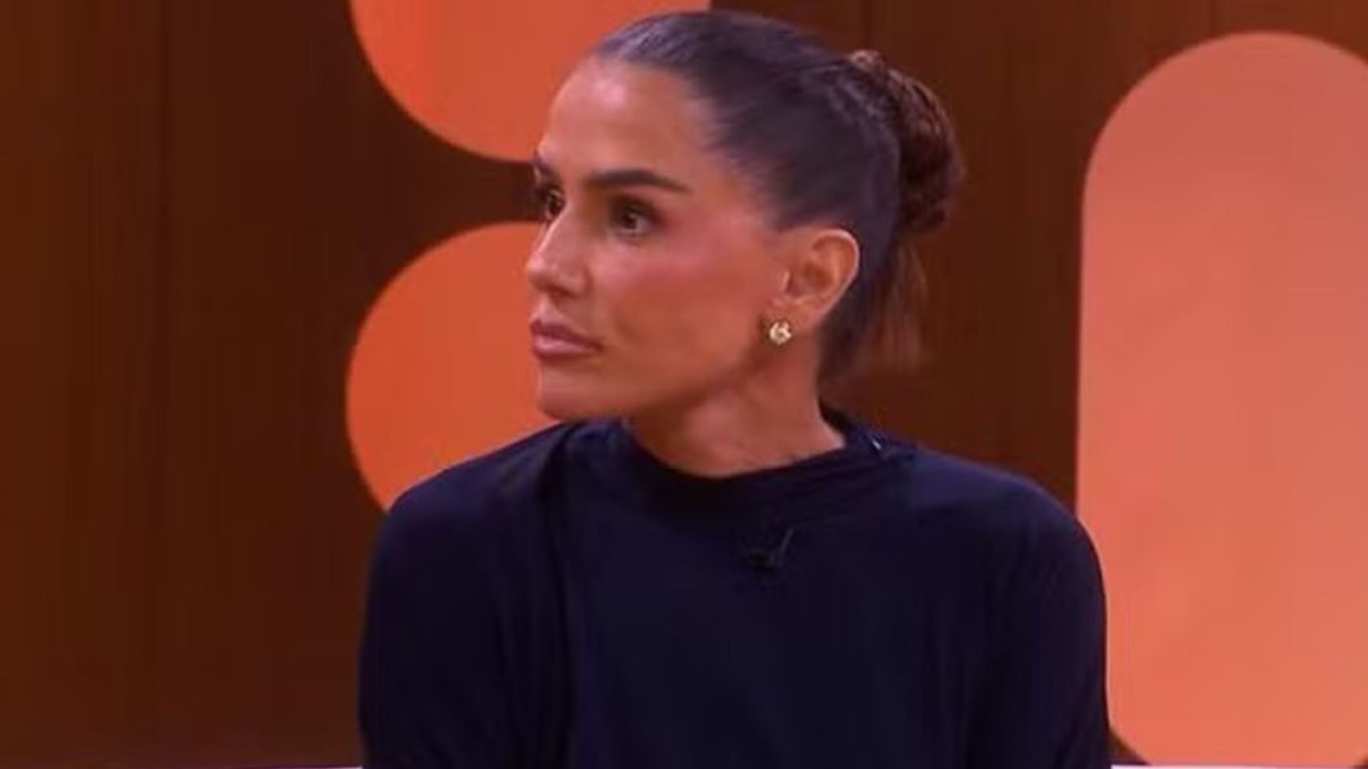 Deborah Secco desabafa sobre relação monogâmica: ‘Fui traída em todas’
