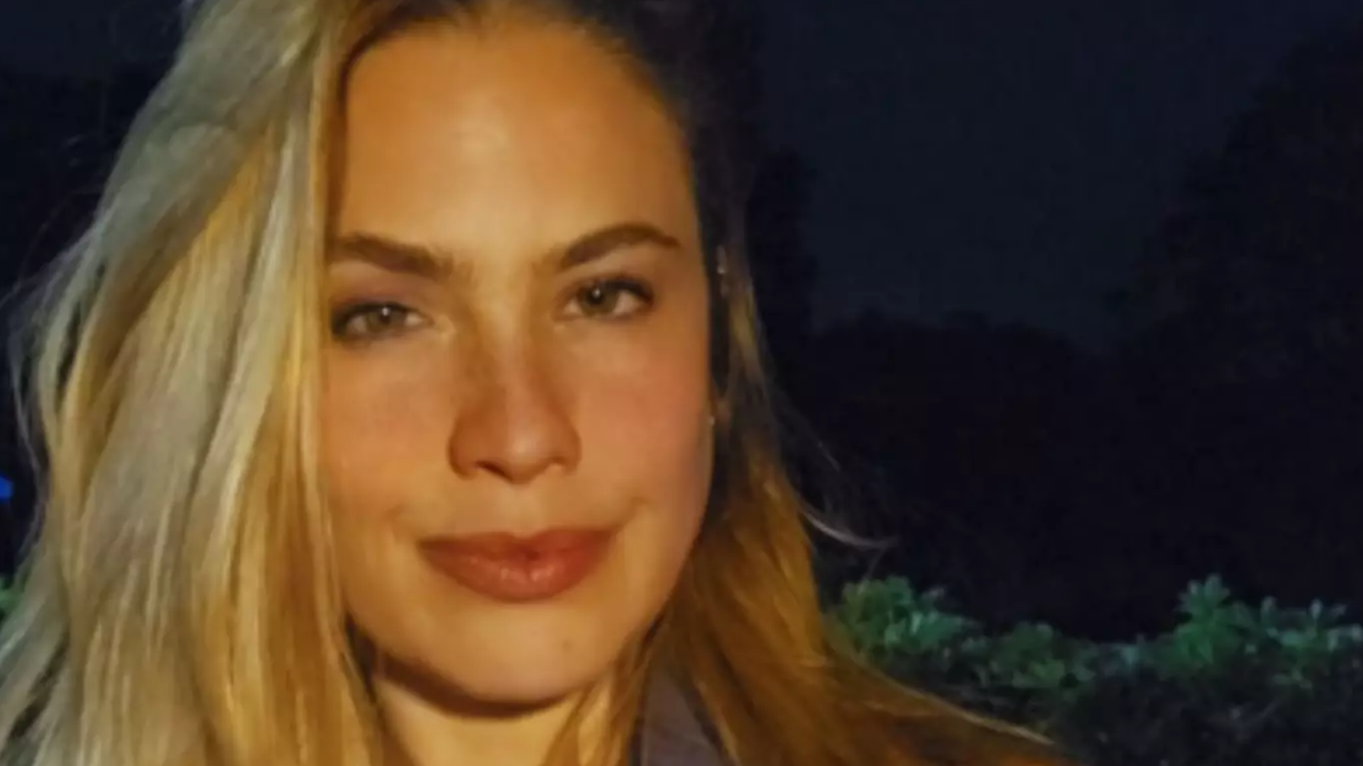 Relacionamento abusivo deixou atriz cega; psicóloga explica como identificar os sinais