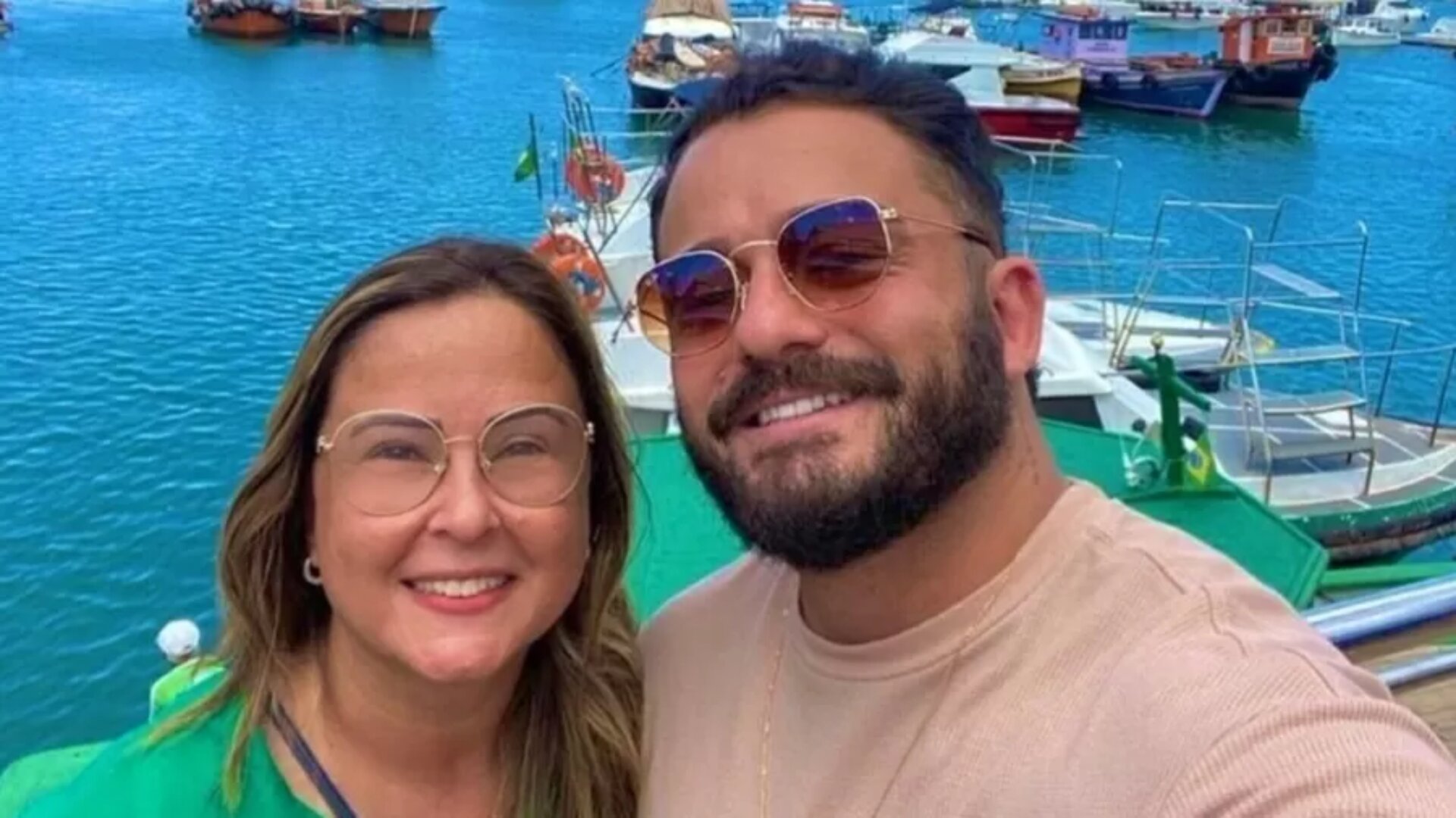 REVIRAVOLTA! Filho de professora é preso suspeito de matar a mãe; motivo é revelado