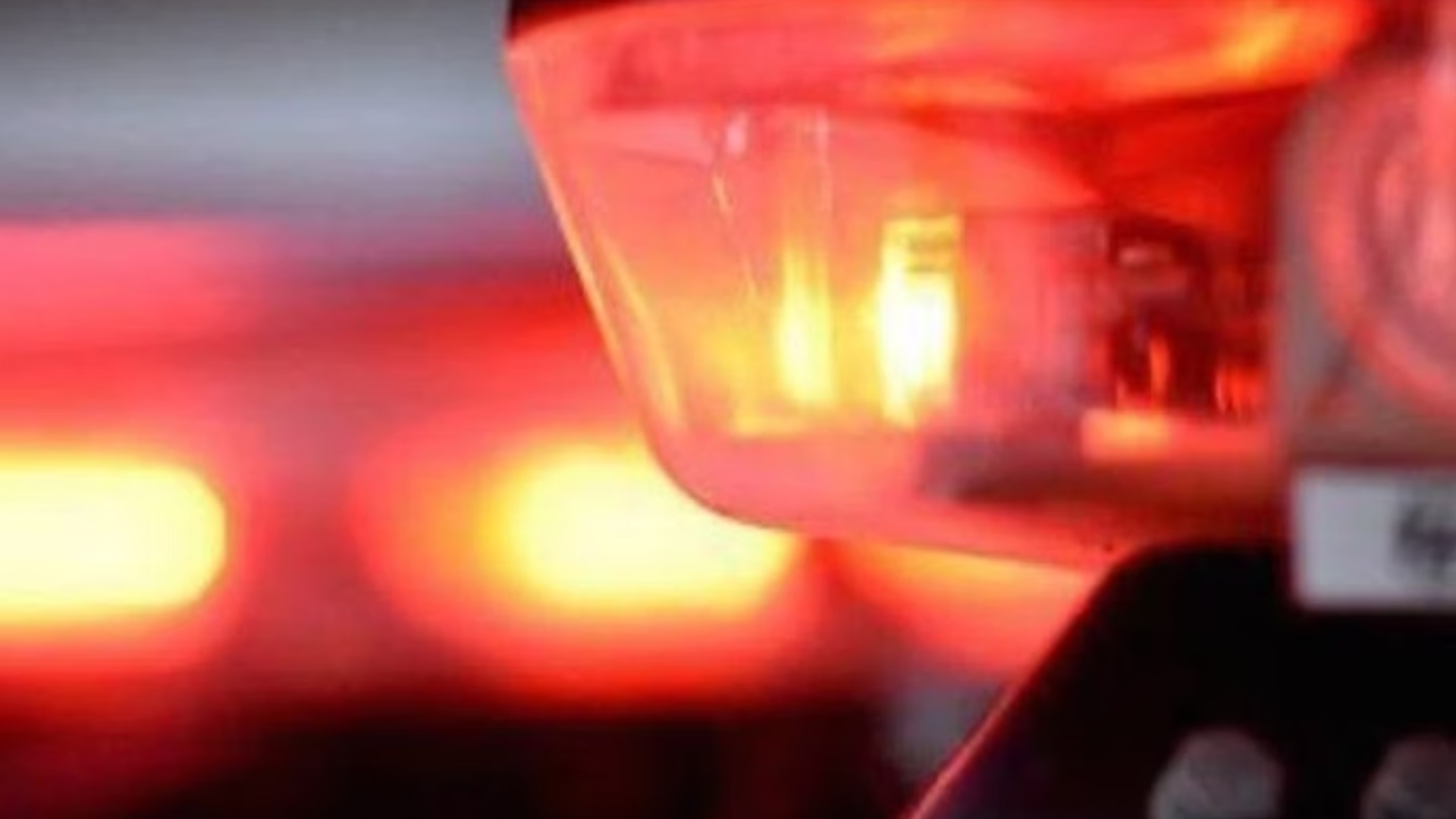 Jovem de 20 anos espanca a própria mãe e aponta arma em sua cabeça; o motivo é inacreditável