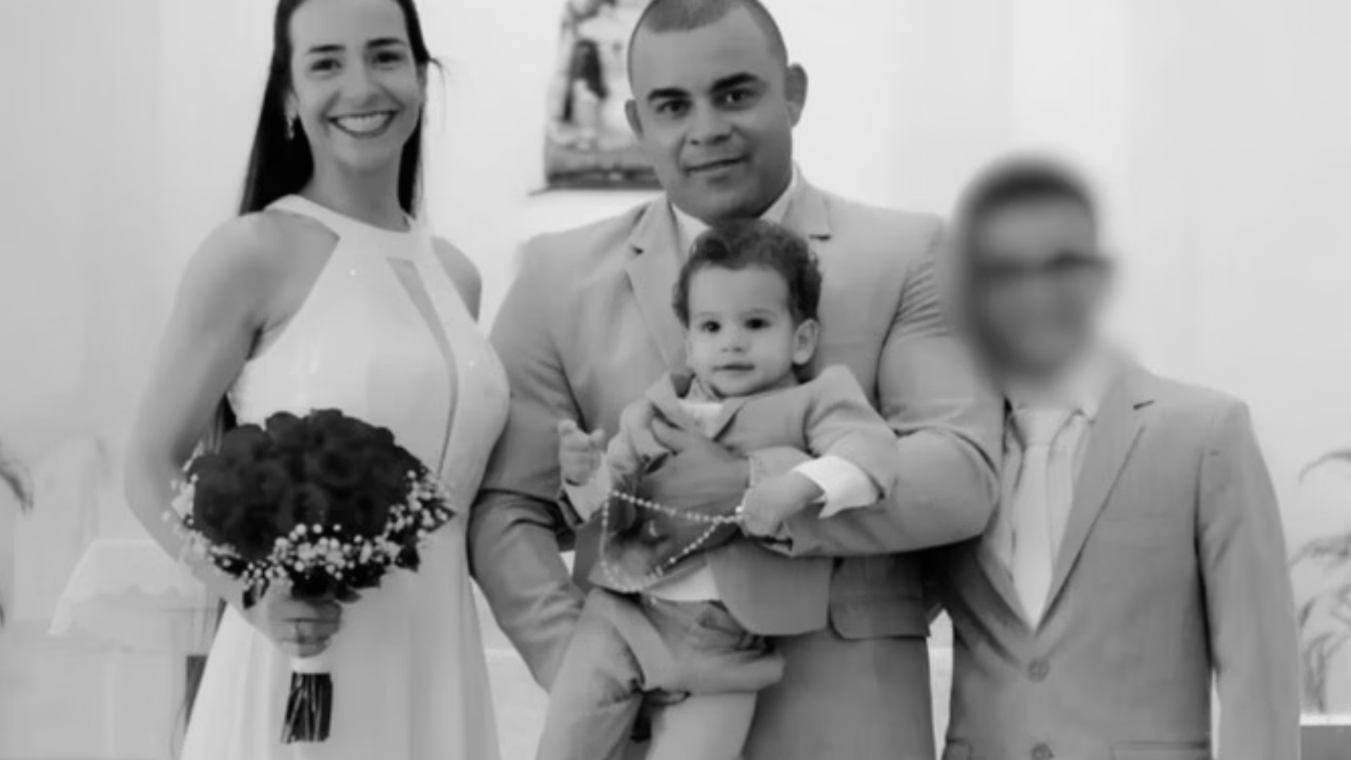Namorada de garoto que matou os pais e o irmão confessa: ‘Orgulho dele’