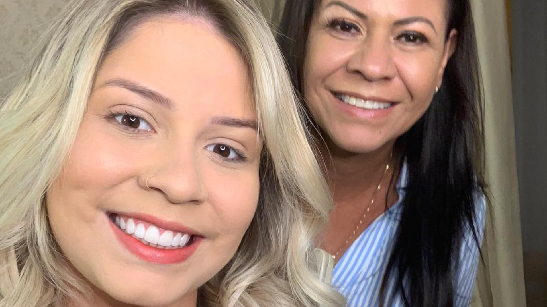 Briga? Mãe de Marília Mendonça abre o jogo e revela se é contra sósias da cantora