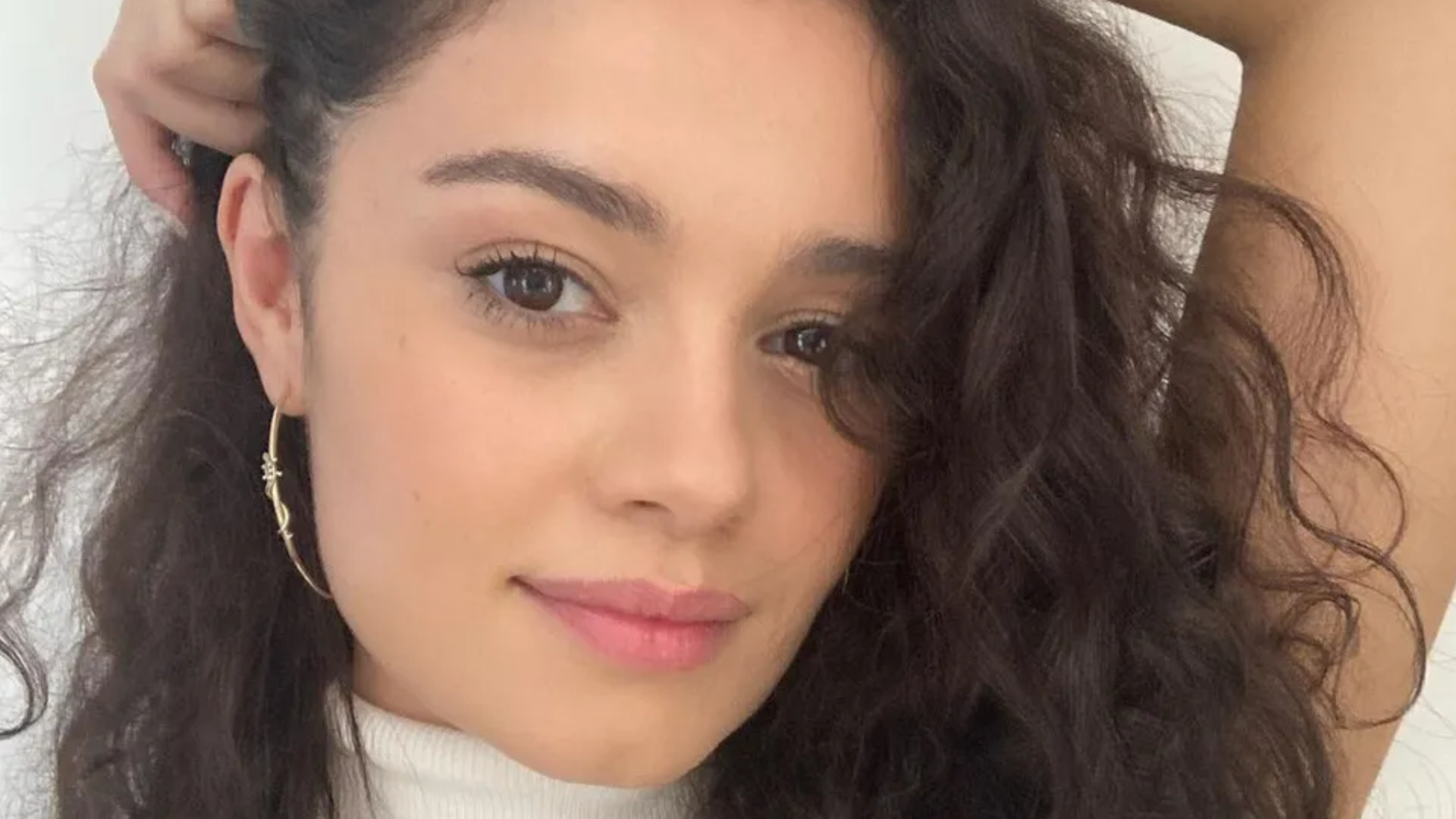 Sophie Charlotte humilha figurantes e tem ataque durante gravações; Globo nega