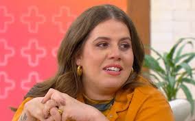 Tati Machado revela real motivo de não poder voltar a trabalhar até setembro.