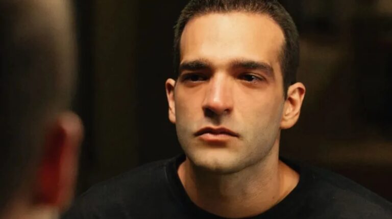 Vale Tudo: Milagre? Afonso fica com o pé na cova e anjinhos salvam a vida do filho de Odete