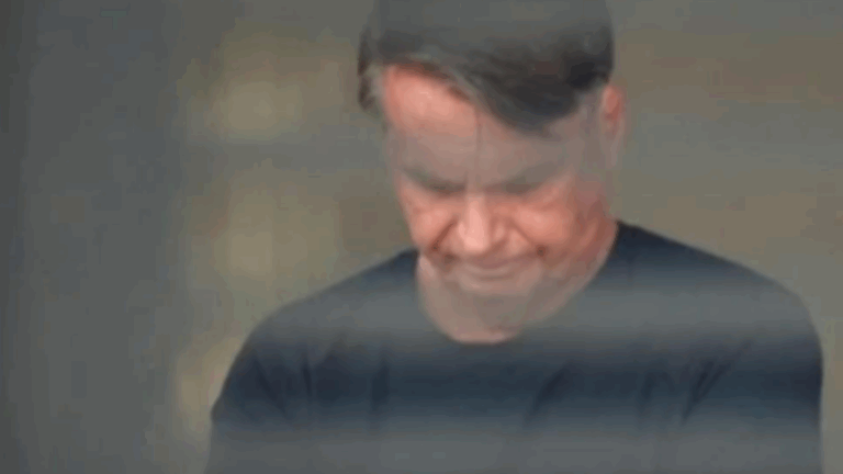 Bolsonaro sob prisão domiciliar enfrenta isolamento emocional e esgotamento físico