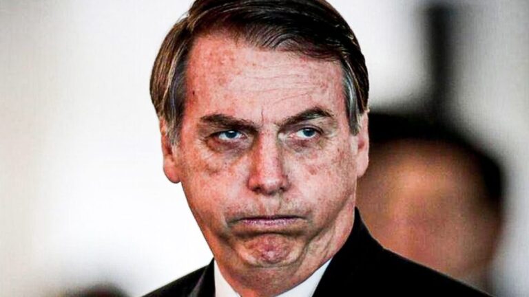 É GRAVE? Atestado médico revela real estado de saúde de Bolsonaro