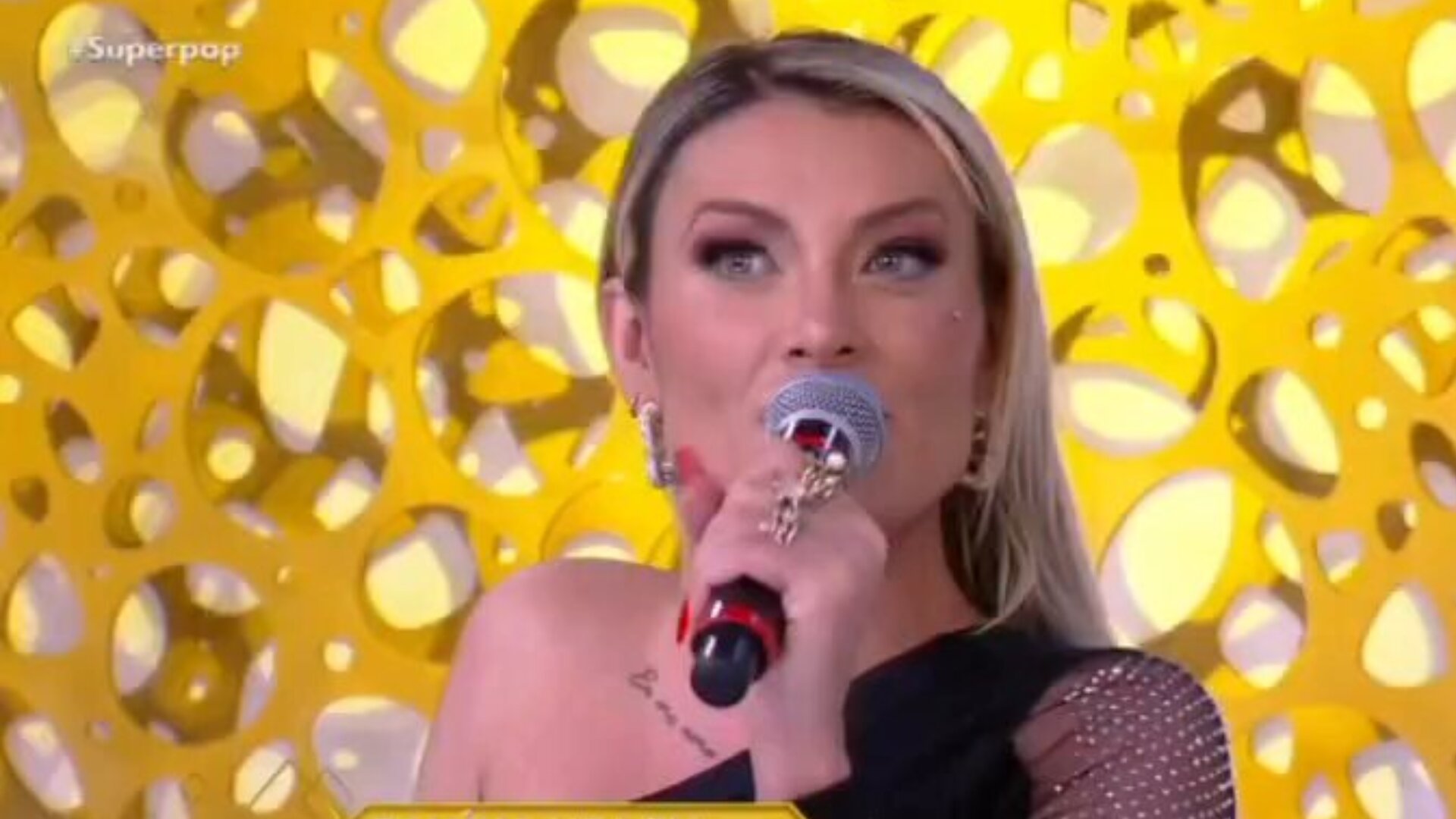 Andressa Urach anuncia que sua irmã iniciará carreira no conteúdo adulto