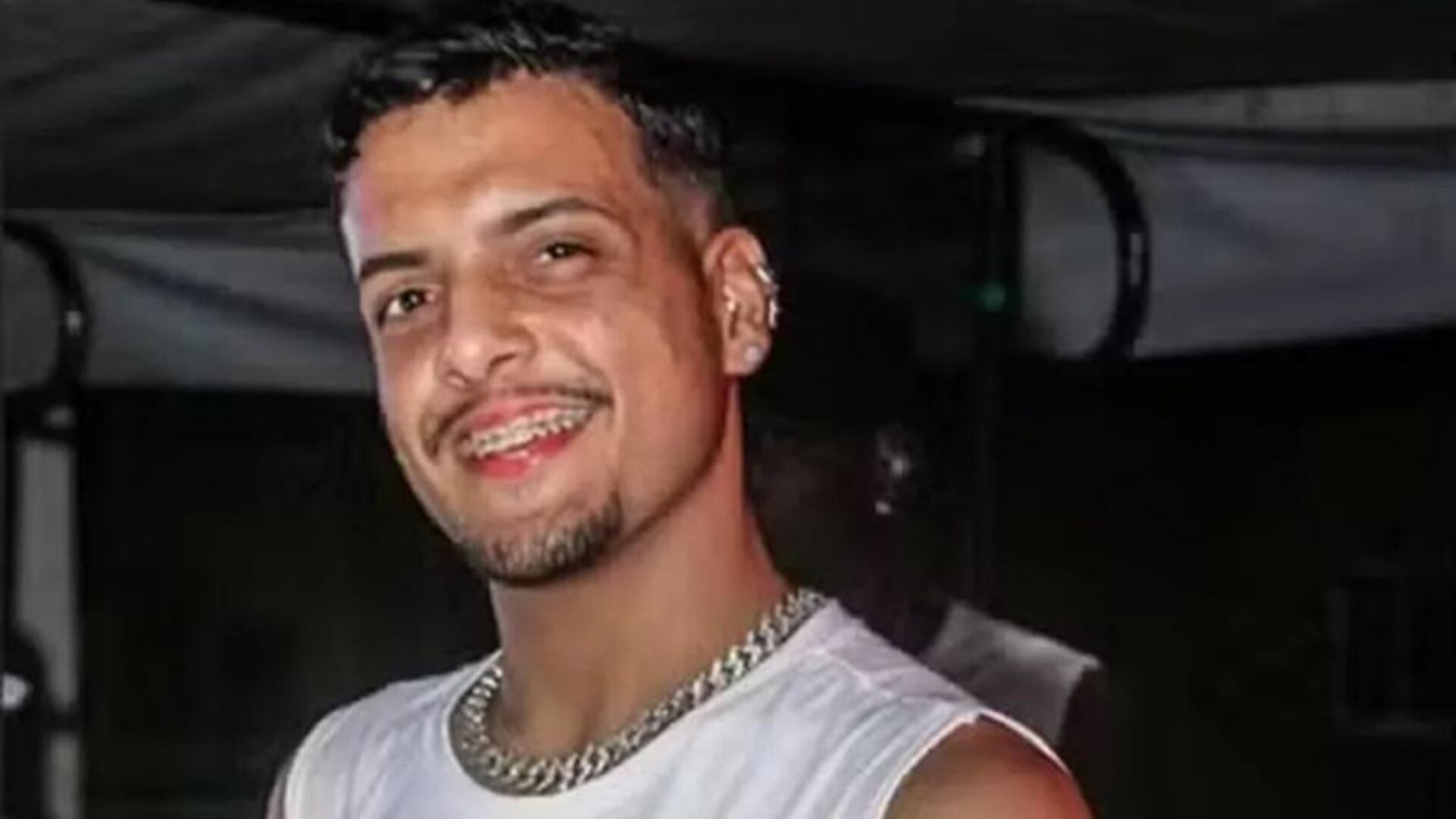 Aos 28 anos, cantor de pagode morre após ser espancado; mãe se pronuncia