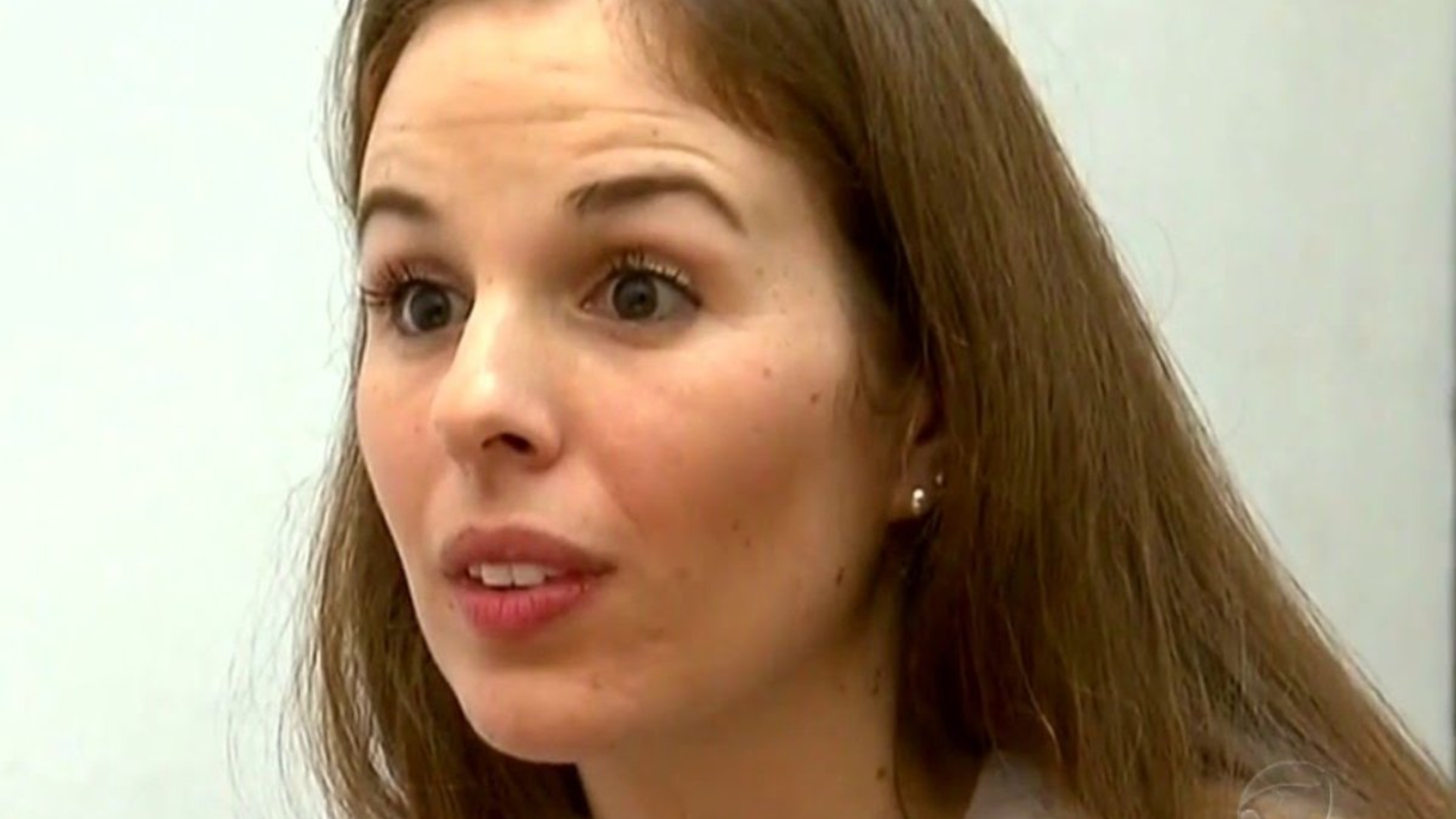 Suzane von Richthofen causa confusão na liberação de corpo do tio; entenda