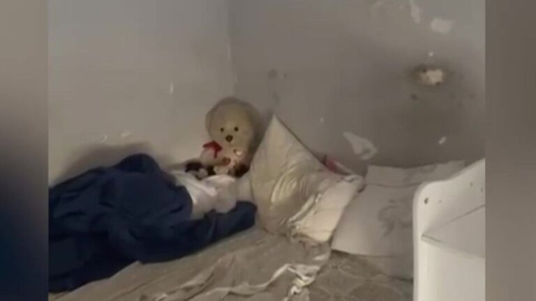 Criança de 6 anos é encontrada em cárcere privado e estado deplorável