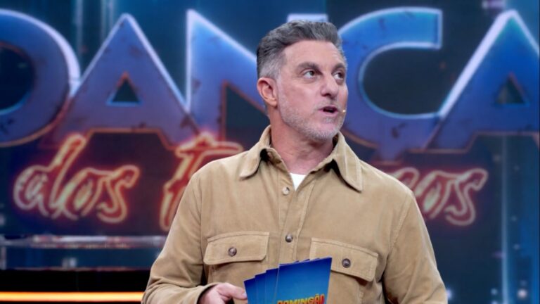 Luciano Huck ‘erra’ novamente nome de personagem de Vale Tudo e rebate acusações: ‘Não assiste’