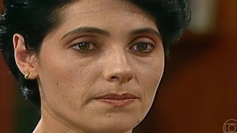 ‘A Viagem’: Diná se decepciona após ‘reencontro’ com Otávio