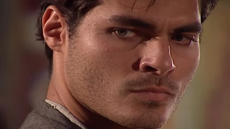 ‘Terra Nostra’: Matteo se descontrola e ameaça acabar com Giuliana se ela ficar com outro