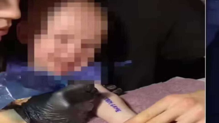 Pais ‘tatuam’ menino de 1 ano por motivo ‘chocante’; veja