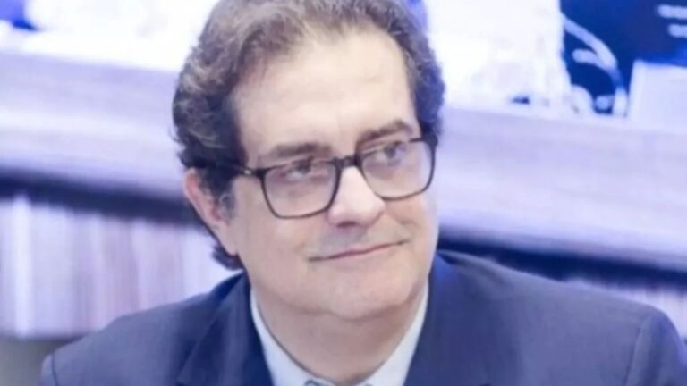 Advogado brincou sobre intoxicação de metanol antes de morrer: ‘Tomei’