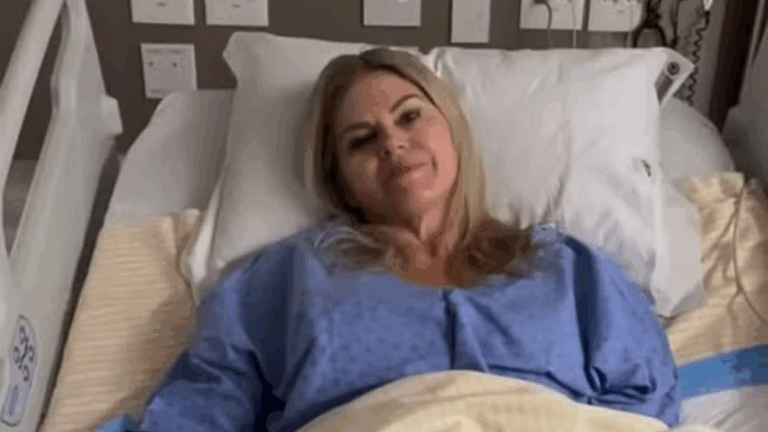 Emocionada, Val Marchiori inicia tratamento com quimioterapia: ‘Não vai ser fácil’