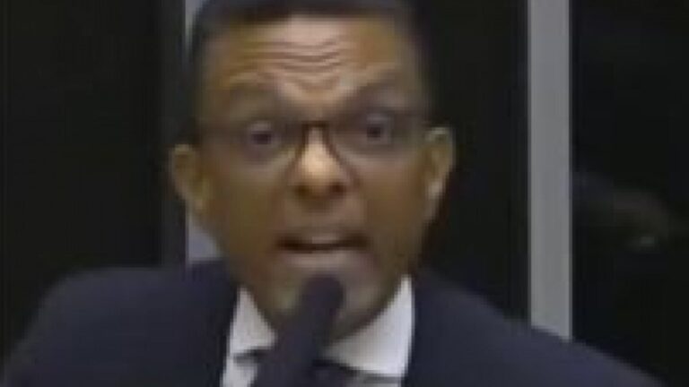 Deputado e pastor diz que filhos de fiéis de sua igreja morreram em operação: ‘Não são bandidos’