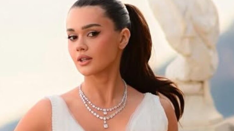Minivestido! Franciny usa look polêmico para festa de pré-casamento: ‘Pra que isso?’