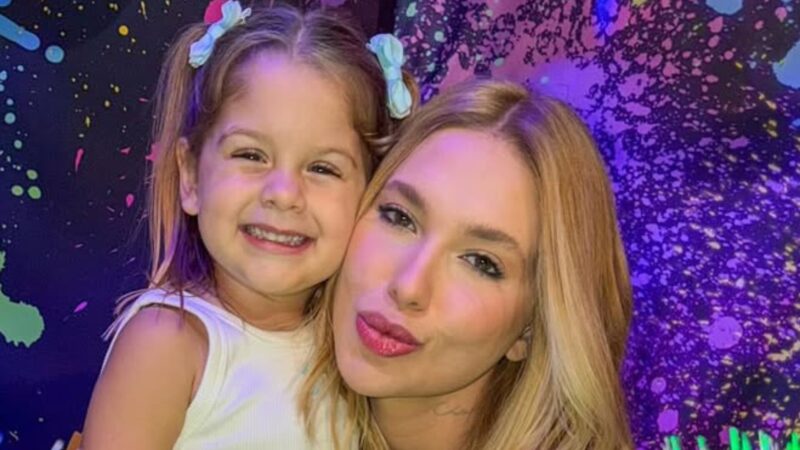 Virginia faz pedido de última hora para festa de Maria Flor e assusta organizadora: ‘Quietinha’