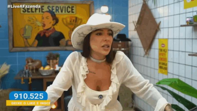 A Fazenda 17: Expulsa, Martina revela que já viveu romance com peão antes do reality