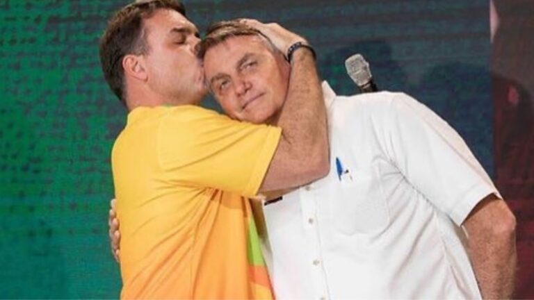 Corte de pagamento! Flávio se pronuncia após suspensão do salário de Bolsonaro