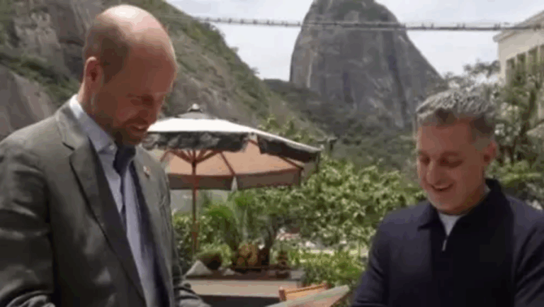 Príncipe William surpreende Huck ao explicar por que ‘proíbe’ filhos de ter celular
