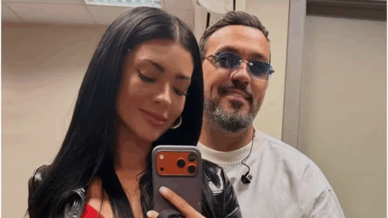 Romance em alto-mar! Belo e Rayane trocam beijos calientes em cruzeiro