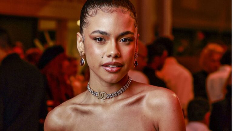 Protagonista da novela das nove aos 18 Anos, Alana Cabral abre o Jogo sobre Três Graças: ‘Realização’