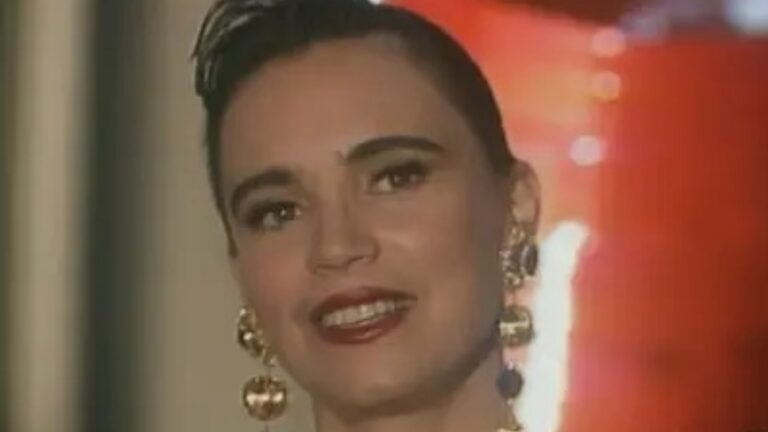 ‘Rainha da Sucata’: Como assim? Maria do Carmo faz proposta chocante para rival