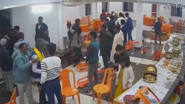 Casamento se transforma em guerra: convidados trocam socos por causa de sobremesa