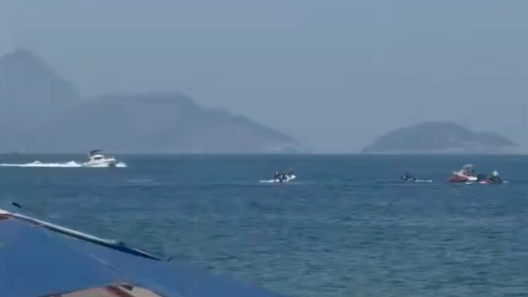 Após queda no mar de Copacabana, piloto de aeronave é encontrado morto