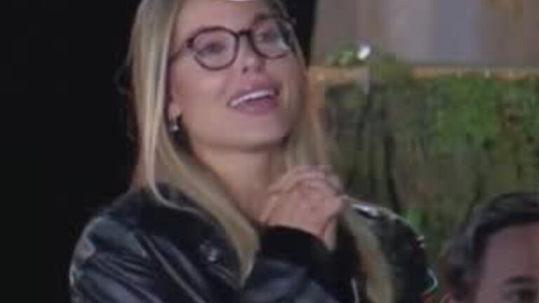 ‘A Fazenda 17’: Saory se revolta e debocha de Rayane e Gabily: ‘Nem viveu isso’