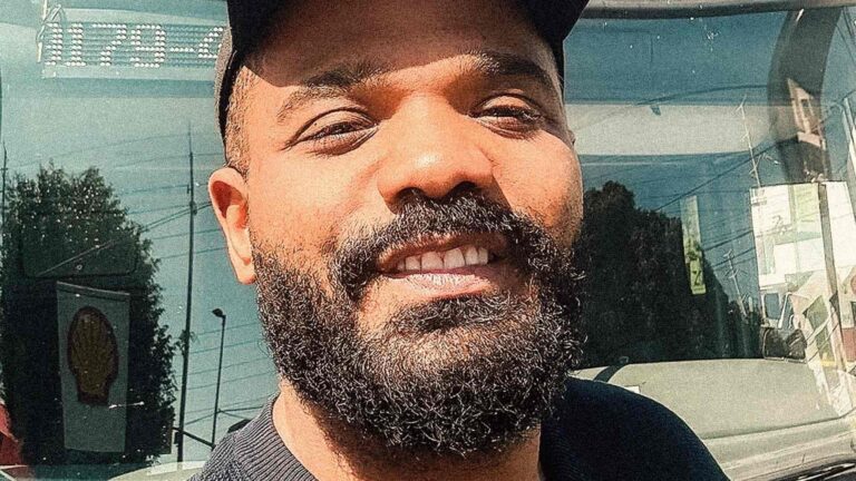 Arlindinho agita a web ao postar foto inédita com a namorada, Erika Januza