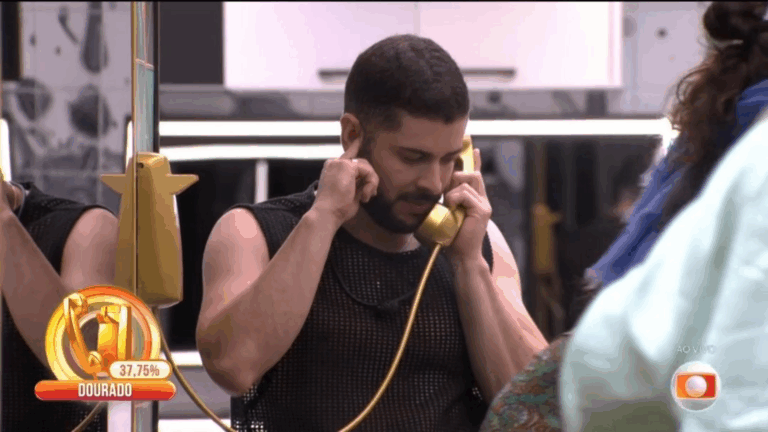 ‘BBB 26’: Marcelo atende o Big Fone e duas sisters acabam no paredão