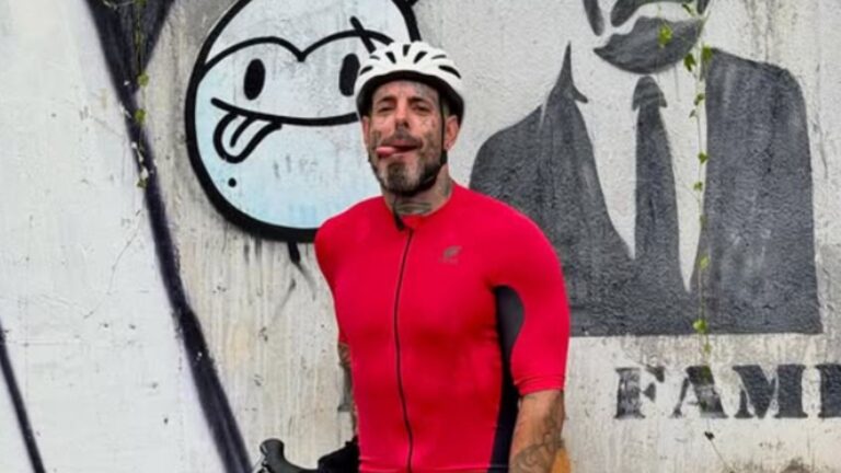 Aos 48 anos, Tico Santa Cruz detalha mudança de hábitos para competição de triatlo: ‘Desafio’