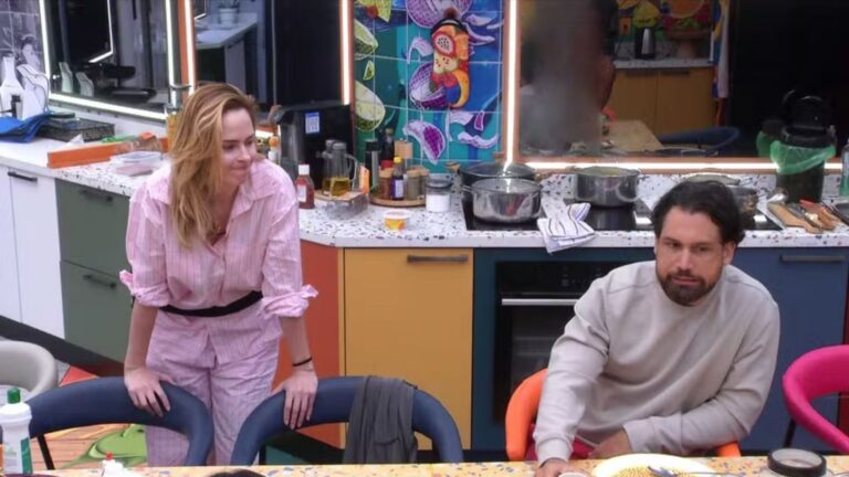 ‘BBB 26’: Ana Paula Renault troca farpas com Brigido e questiona estratégia do brother