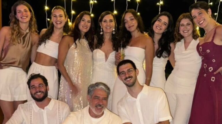 Fátima Bernardes e Túlio Gadêlha mostram bastidores de Réveillon com William Bonner e família
